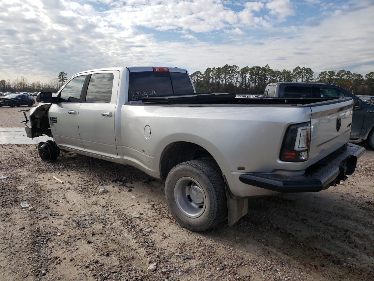 Изображение 2 2010 DODGE RAM 3500  2010 с VIN 3D73Y4CLXAG140241