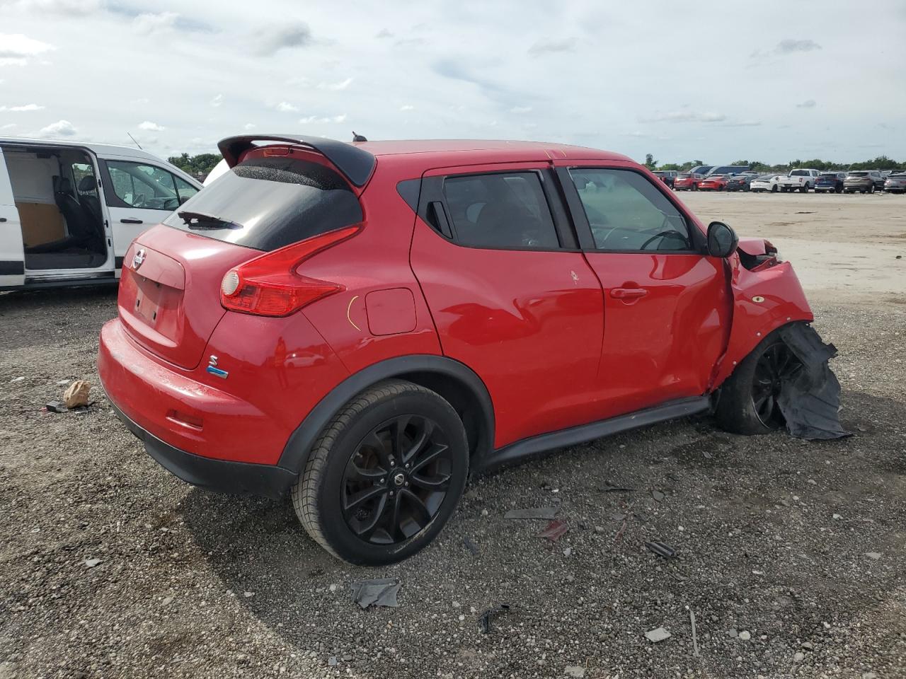 Obraz 3 z 2014 NISSAN JUKE S 2014 z VIN JN8AF5MRXET354790