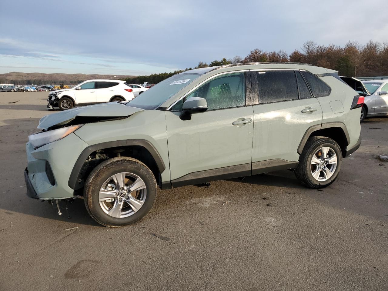 Изображение 1 2023 TOYOTA RAV4 XLE 2023 с VIN 2T3W1RFV5PW270961