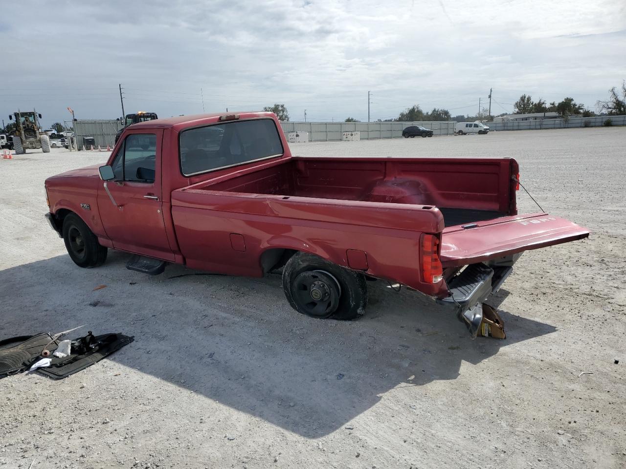 Image 2 of 1995 FORD F150  1995 with VIN 1FTDF15Y1SNA31073