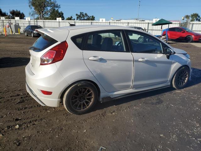 Изображение 3 2017 FORD FIESTA ST 2017 с VIN 3FADP4GX4HM109941