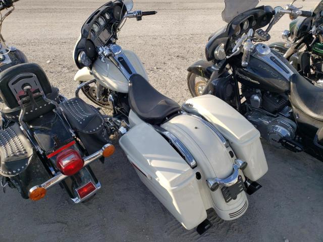 Image 3 of 2014 HARLEY-DAVIDSON FLHXS STREET GLIDE SPECIAL 2014 with VIN 1HD1KRM12EB637410