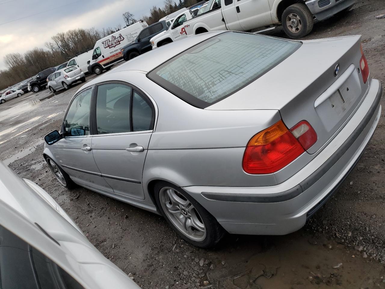 Obraz 2 z 2001 BMW 330 I 2001 z VIN WBAAV53411FT00160