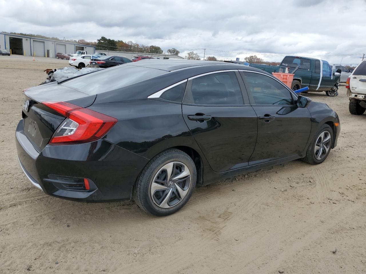Obraz 3 z 2020 HONDA CIVIC LX 2020 z VIN 2HGFC2F67LH568661