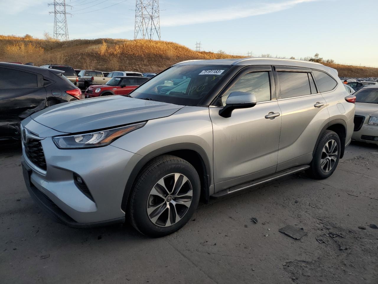 2020 TOYOTA HIGHLANDER XLE 2020 image