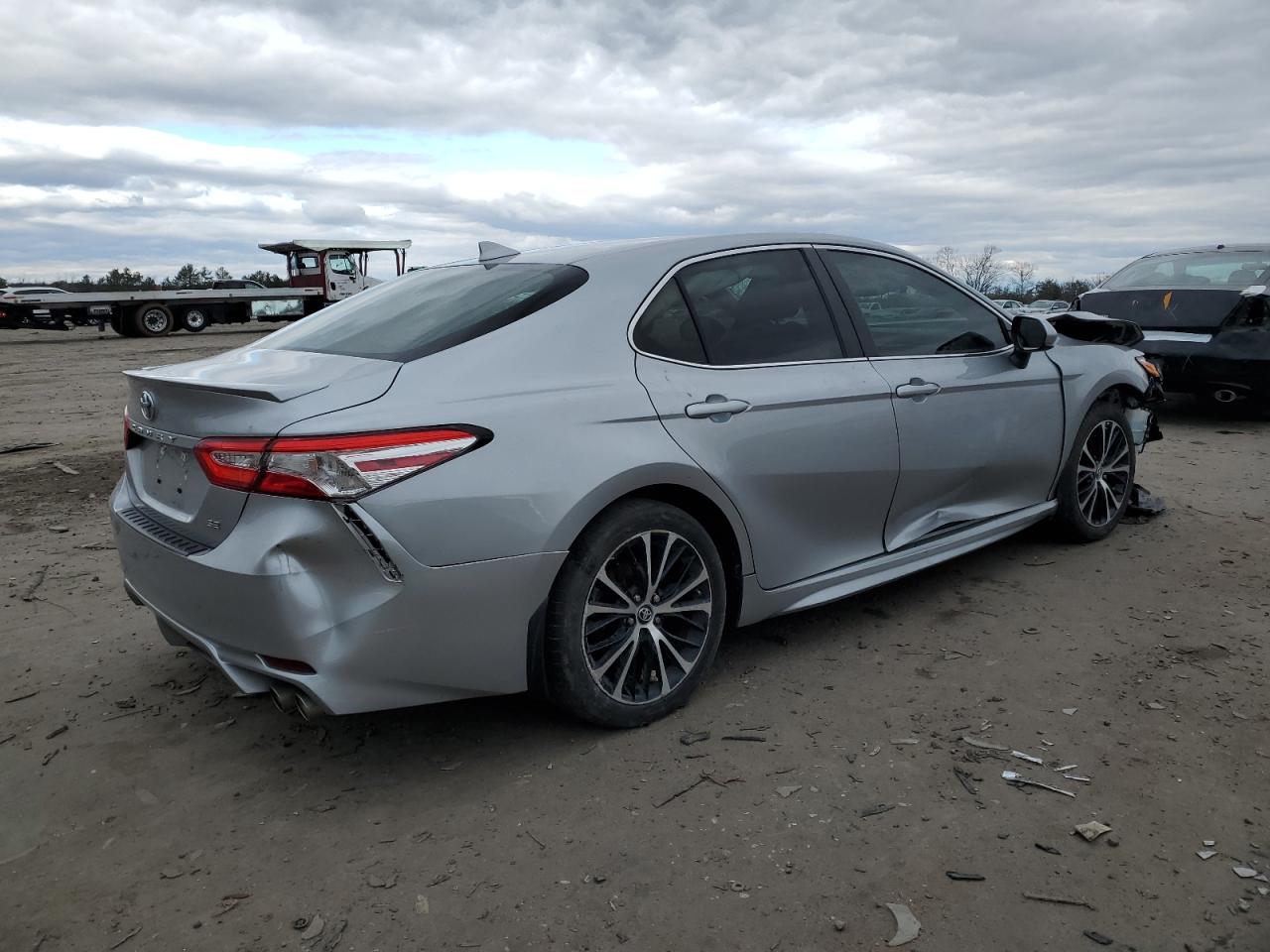 Изображение 3 2020 TOYOTA CAMRY SE 2020 с VIN 4T1G11AK5LU900855