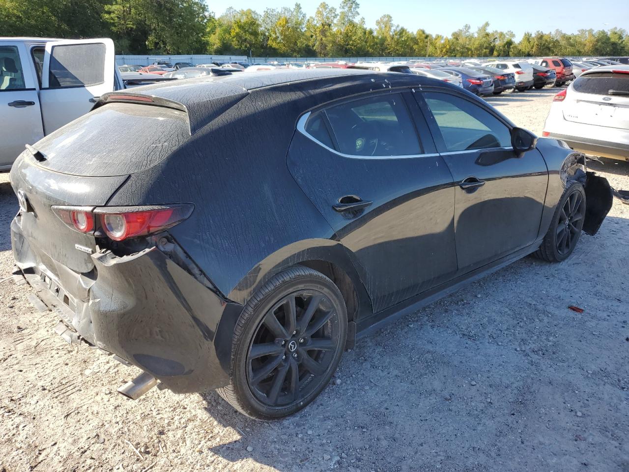 Image 3 of 2021 MAZDA 3 PREMIUM 2021 with VIN JM1BPAML3M1308391
