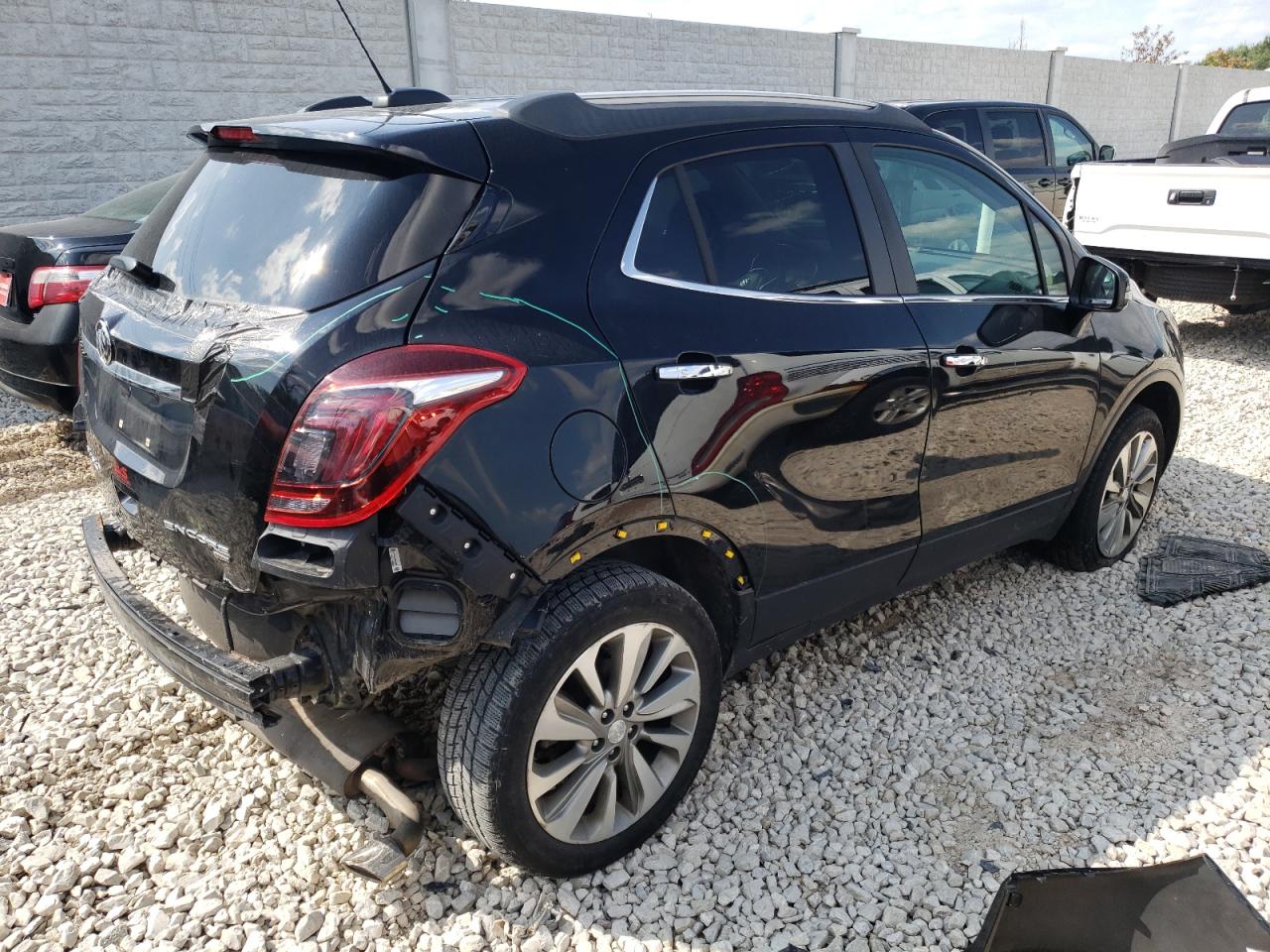 Image 3 of 2018 BUICK ENCORE PREFERRED 2018 with VIN KL4CJESB4JB511295