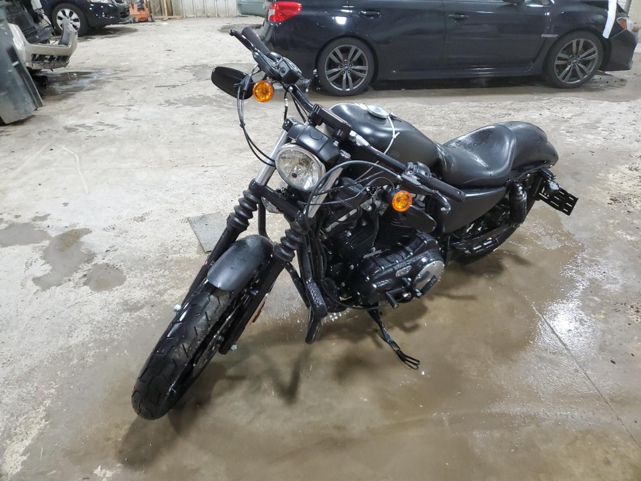 Image 2 of 2019 HARLEY-DAVIDSON XL883 N 2019 with VIN 1HD4LE214KC417293