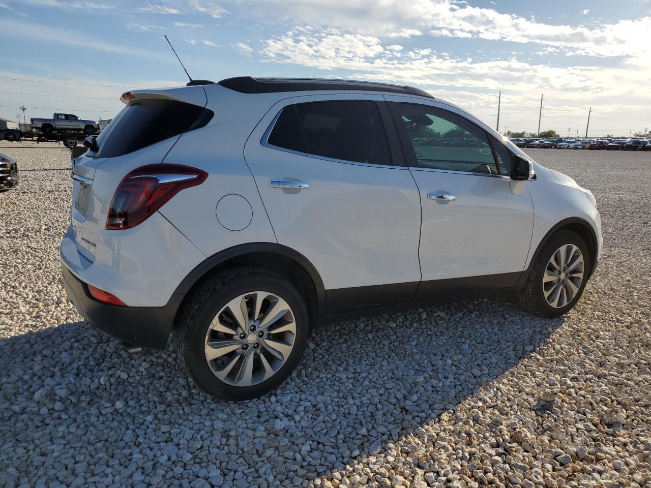 Image 3 of 2018 BUICK ENCORE PREFERRED 2018 with VIN KL4CJASB2JB621187