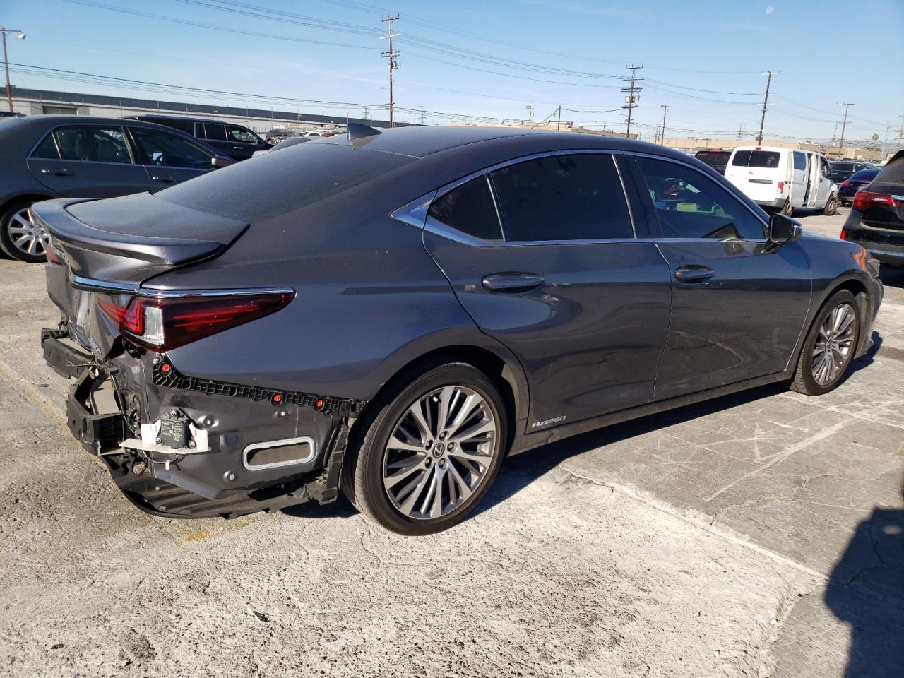 Изображение 3 2021 LEXUS ES 300H 2021 с VIN 58ADA1C16MU008082