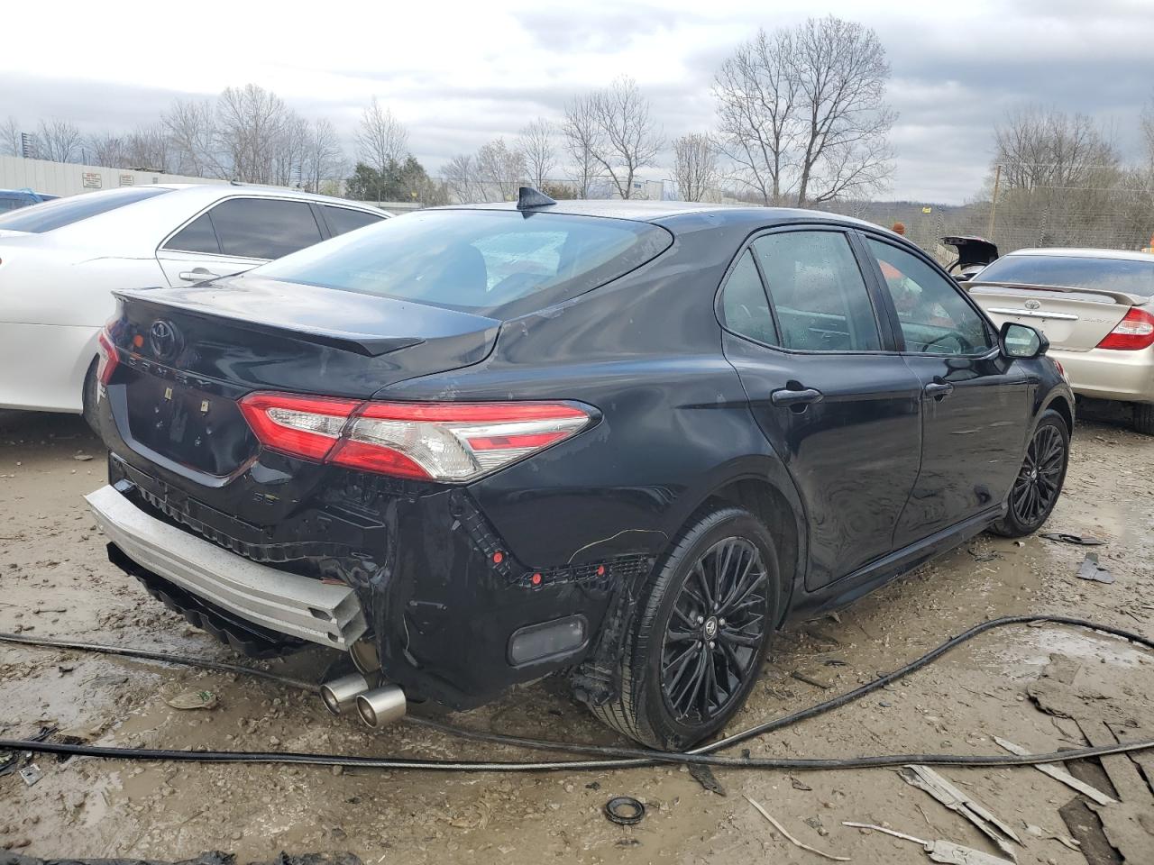 Obraz 3 z 2019 TOYOTA CAMRY L 2019 z VIN 4T1B11HK4KU237552
