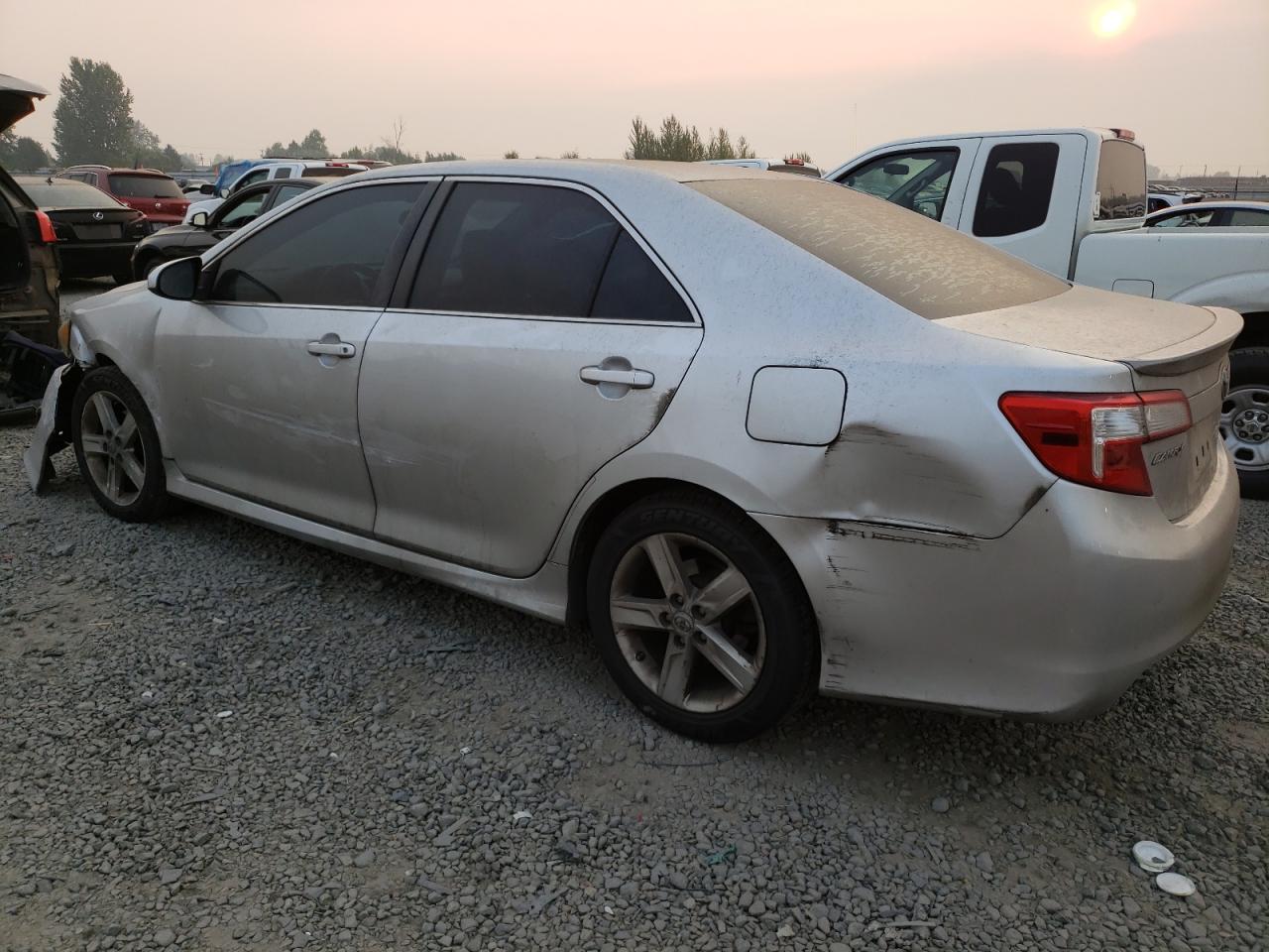 Obraz 2 z 2012 TOYOTA CAMRY BASE 2012 z VIN 4T1BF1FK5CU012126
