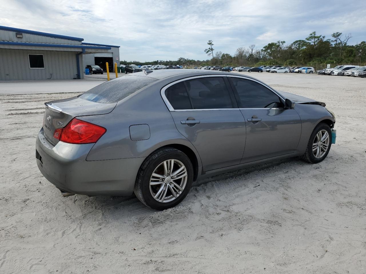 Obraz 3 z 2012 INFINITI G25  2012 z VIN JN1DV6AR2CM862171