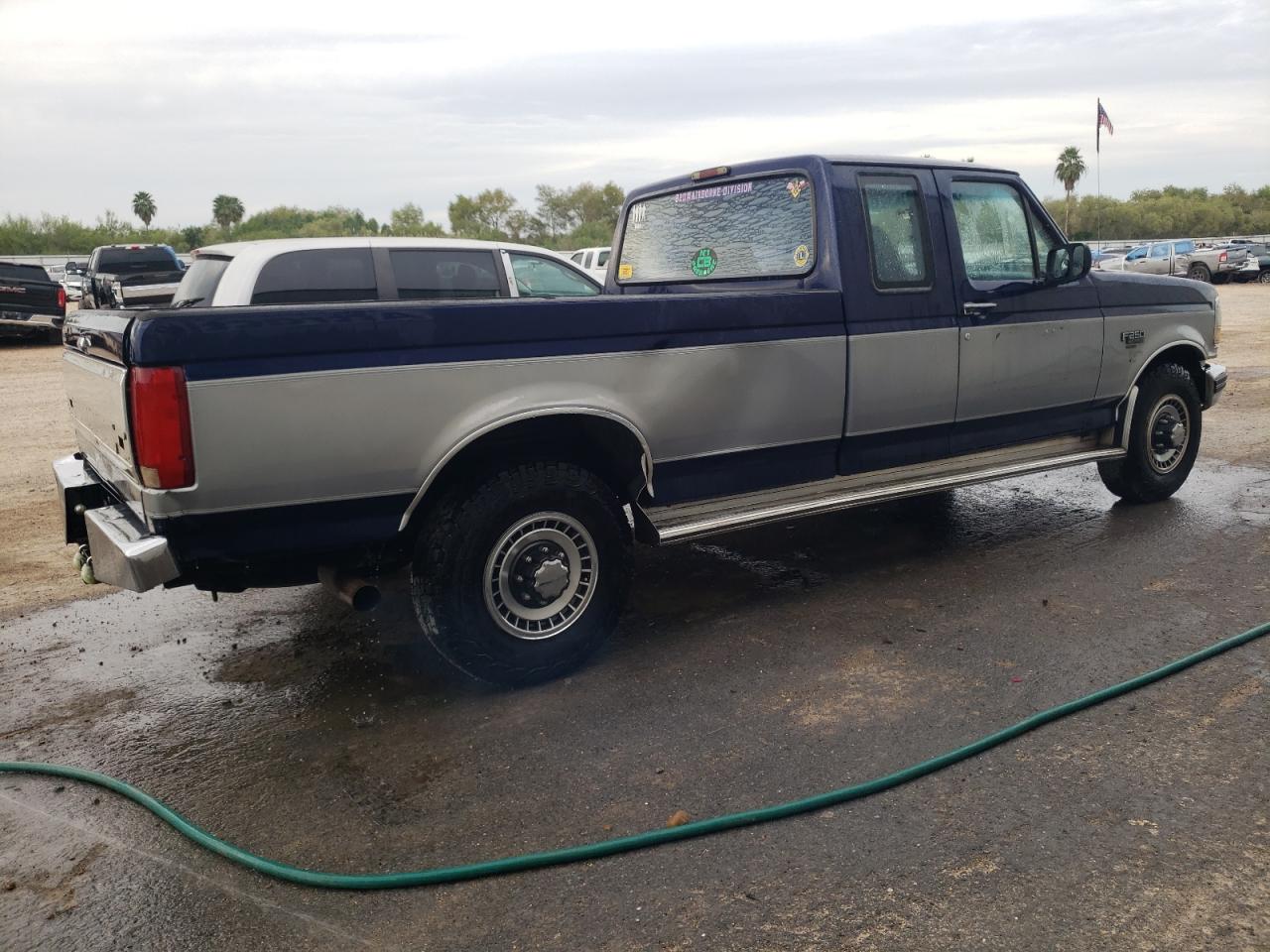 Image 3 of 1994 FORD F250  1994 with VIN 1FTHX25K5RKA08665