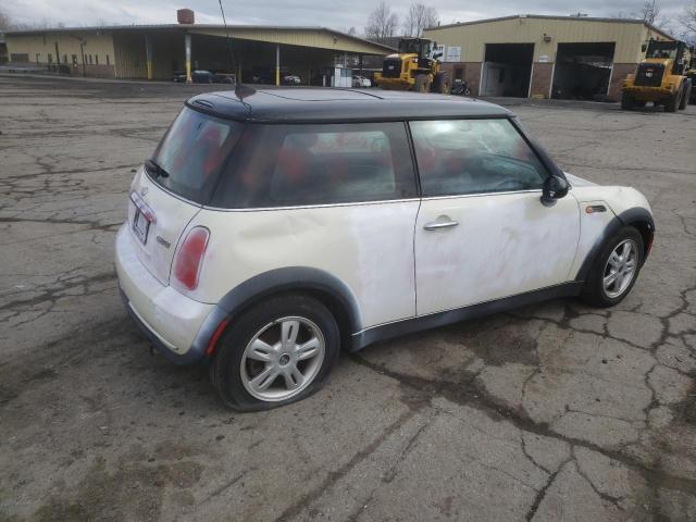 Image 3 of 2006 MINI COOPER  2006 with VIN WMWRC33576TJ77169