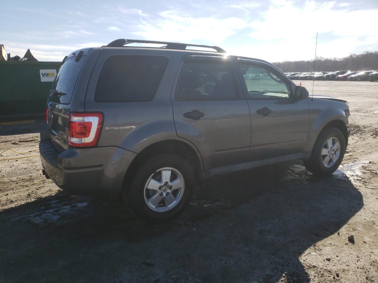Image 3 of 2012 FORD ESCAPE XLT 2012 with VIN 1FMCU9DG7CKB48860