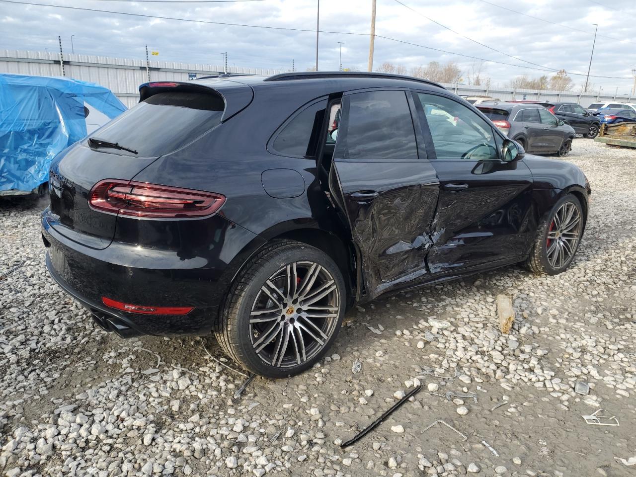 Obraz 3 z 2017 PORSCHE MACAN GTS 2017 z VIN WP1AG2A50HLB56554