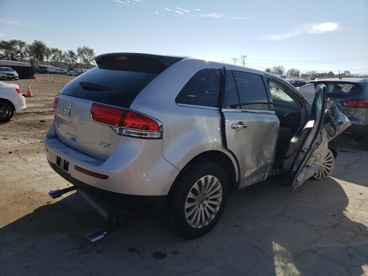 Изображение 3 2013 LINCOLN MKX  2013 с VIN 2LMDJ6JK1DBL17016