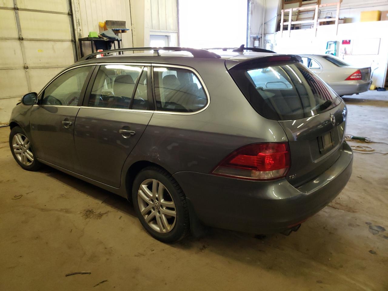 Image 2 of 2011 VOLKSWAGEN JETTA TDI 2011 with VIN 3VWPL7AJ7BM607578