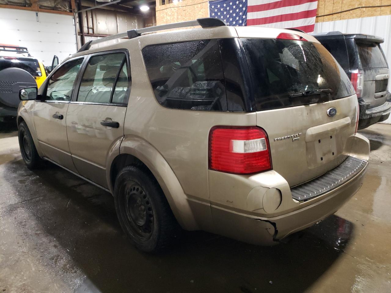 Изображение 2 2005 FORD FREESTYLE SE 2005 с VIN 1FMZK04195GA58963