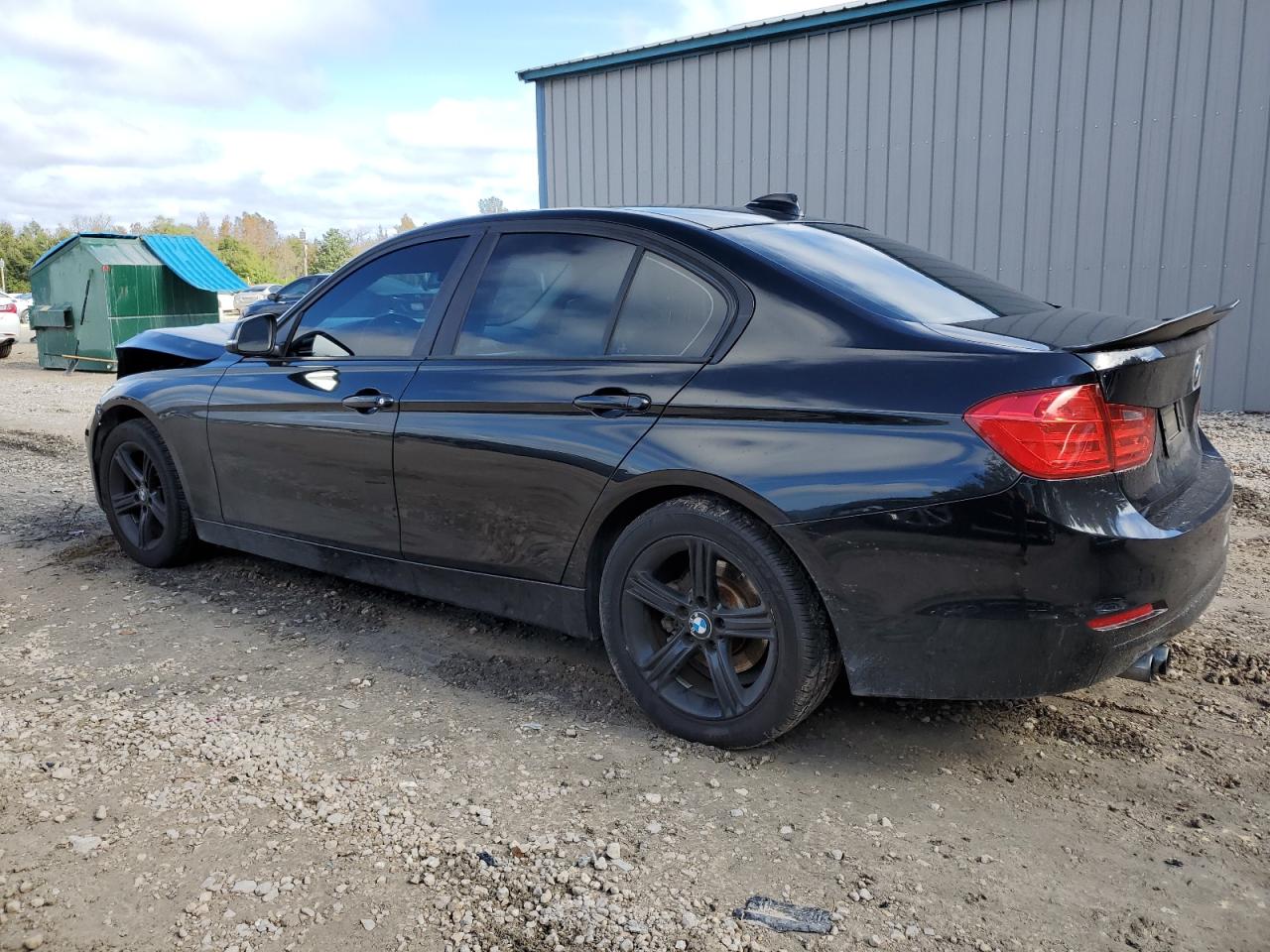 Obraz 2 z 2014 BMW 328 XI SULEV 2014 z VIN WBA3B5G59ENS07144