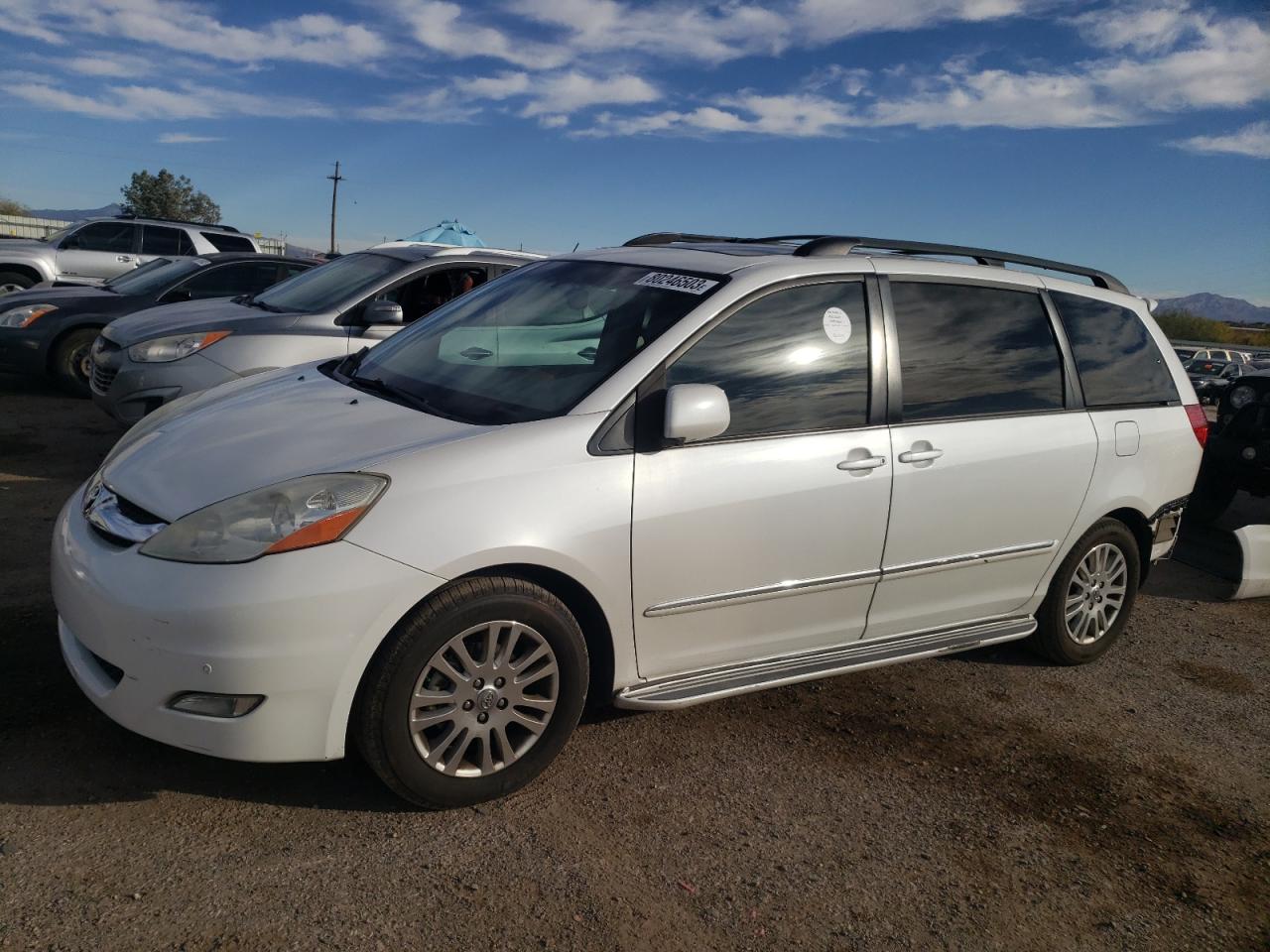 Image 1 of 2007 TOYOTA SIENNA XLE 2007 with VIN 5TDZK22C77S031838
