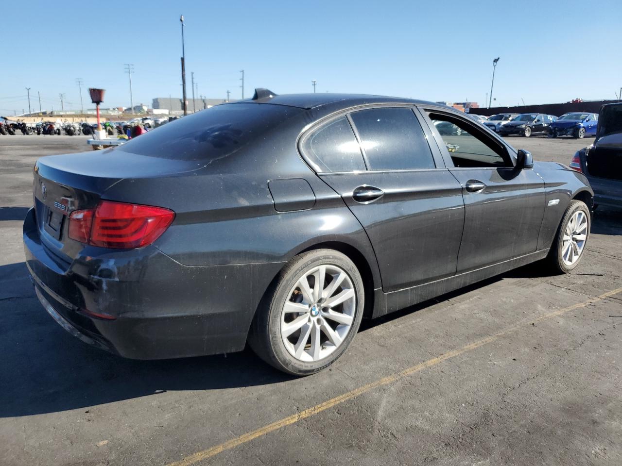 Image 3 of 2012 BMW 528 I 2012 with VIN WBAXG5C51CDY29006
