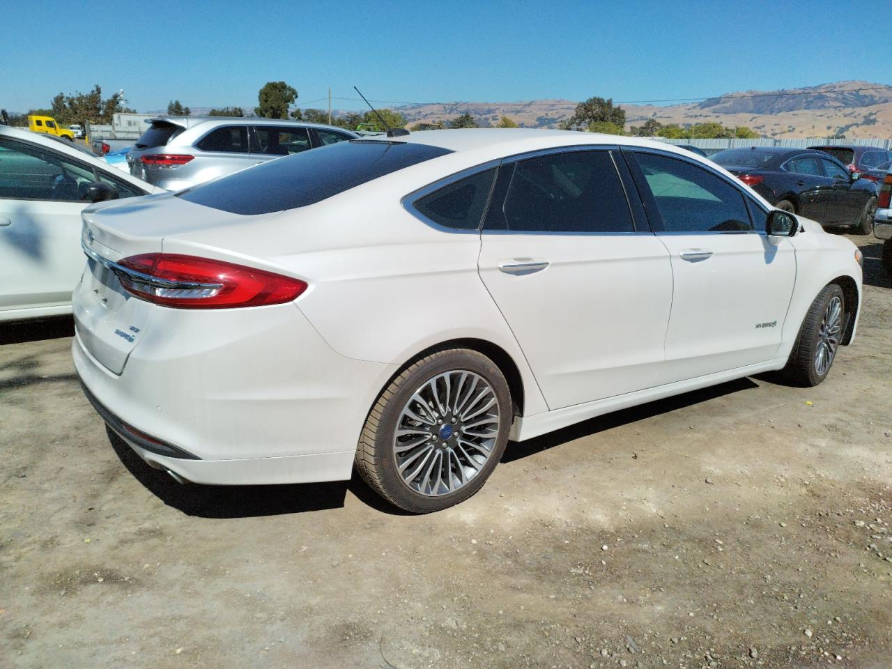 Obraz 3 z 2017 FORD FUSION SE HYBRID 2017 z VIN 3FA6P0LU9HR142451
