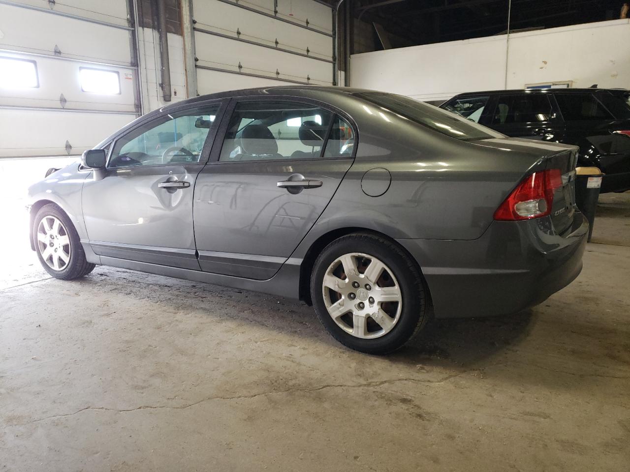 Изображение 2 2011 HONDA CIVIC LX 2011 с VIN 19XFA1F51BE040775