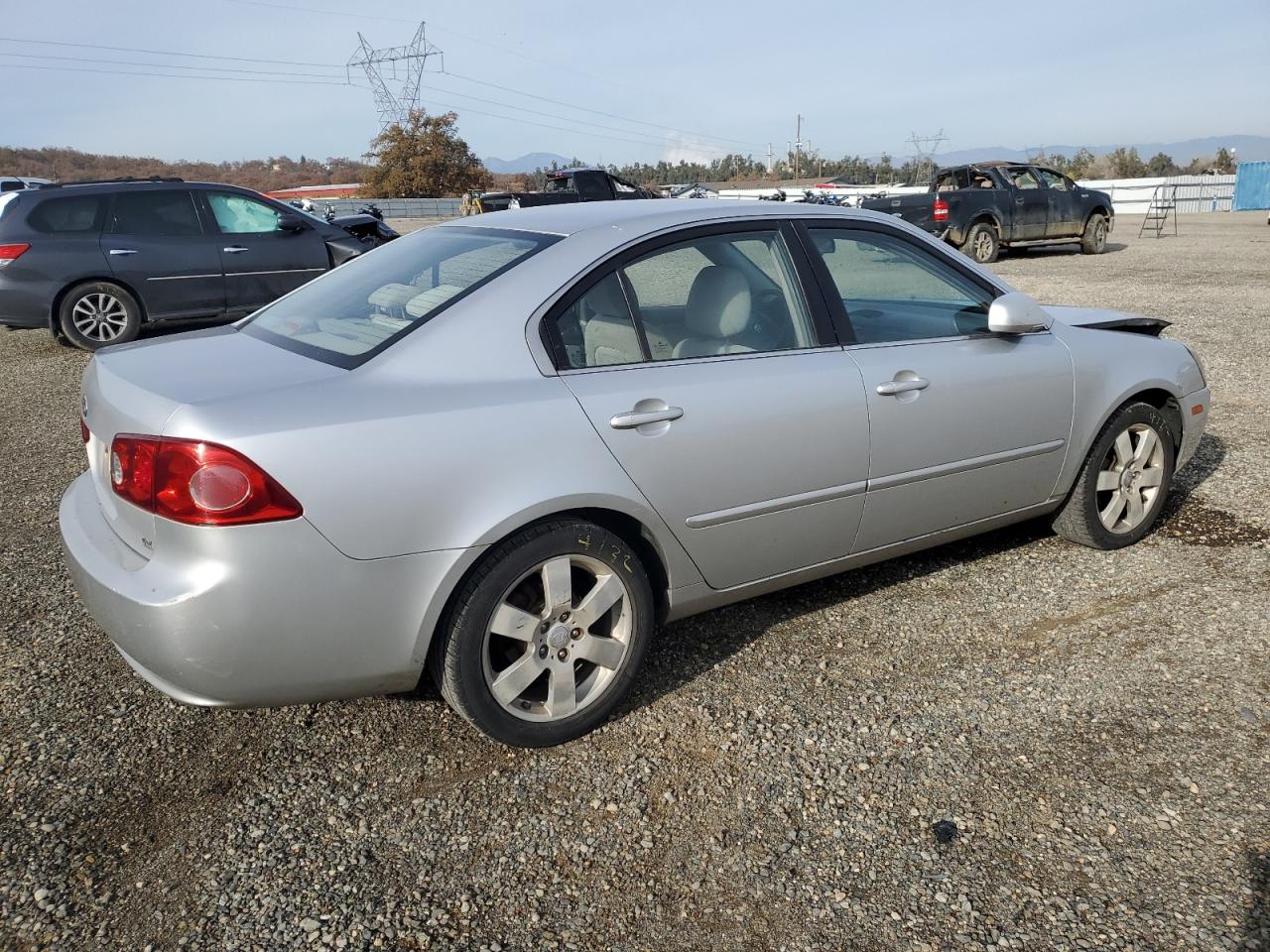 Obraz 3 z 2008 KIA OPTIMA LX 2008 z VIN KNAGE123085170237