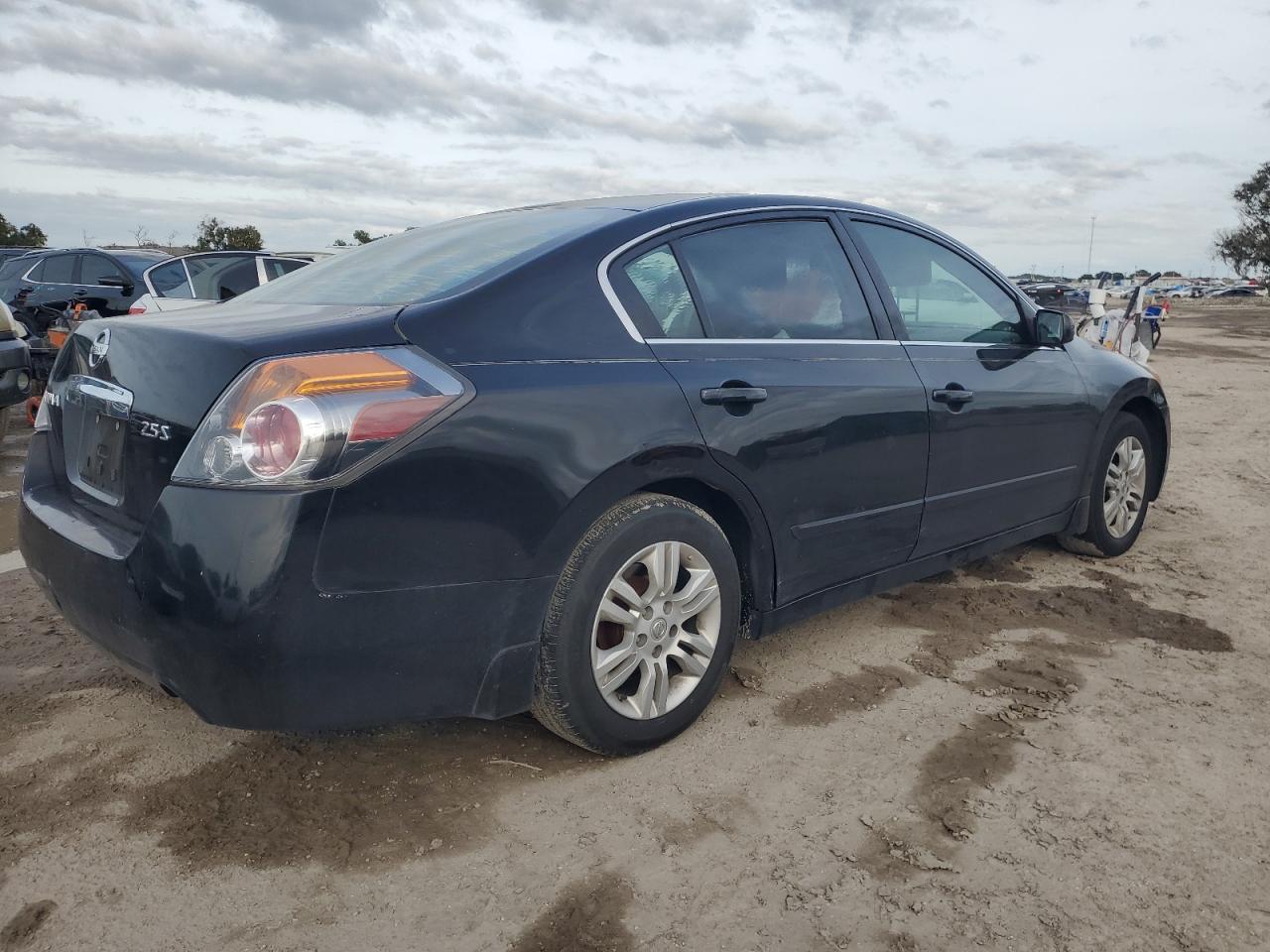 Изображение 3 2012 NISSAN ALTIMA BASE 2012 с VIN 1N4AL2AP1CN465550