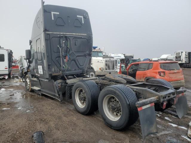 Image 3 of 2017 FREIGHTLINER CASCADIA 125  2017 with VIN 3AKJGLDV0HSJF8719