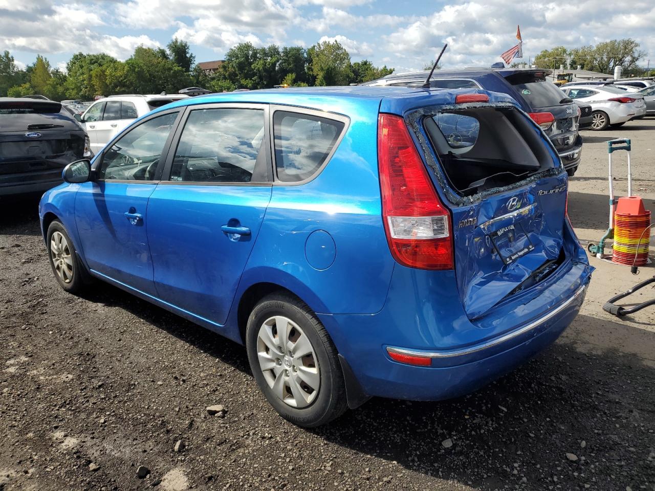 Obraz 2 z Hyundai Elantra Touring Gls 2012 z VIN KMHDB8AE1CU131161