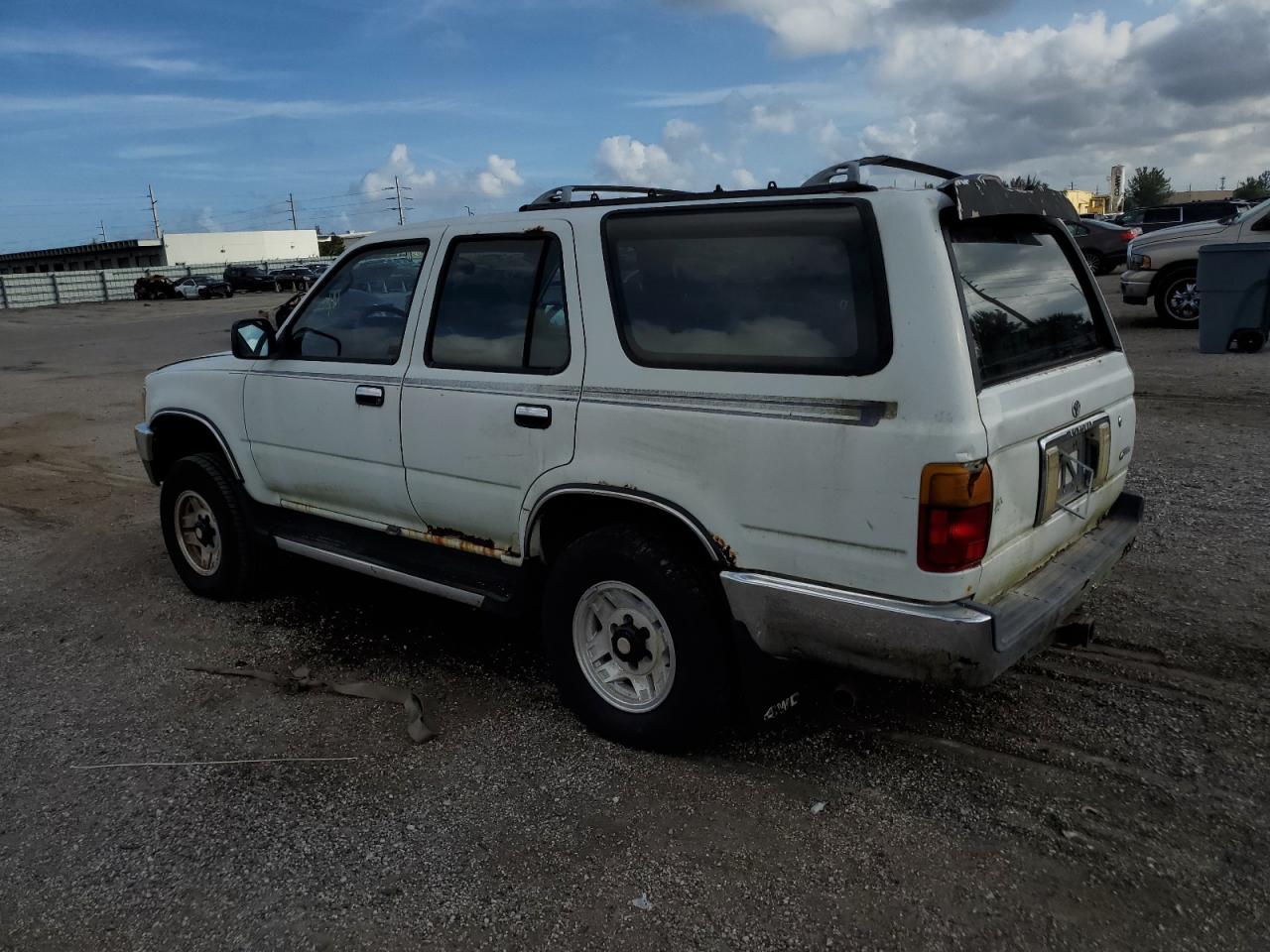 Image 2 of 1995 TOYOTA 4RUNNER VN39 SR5 1995 with VIN JT3VN39W2S8080295