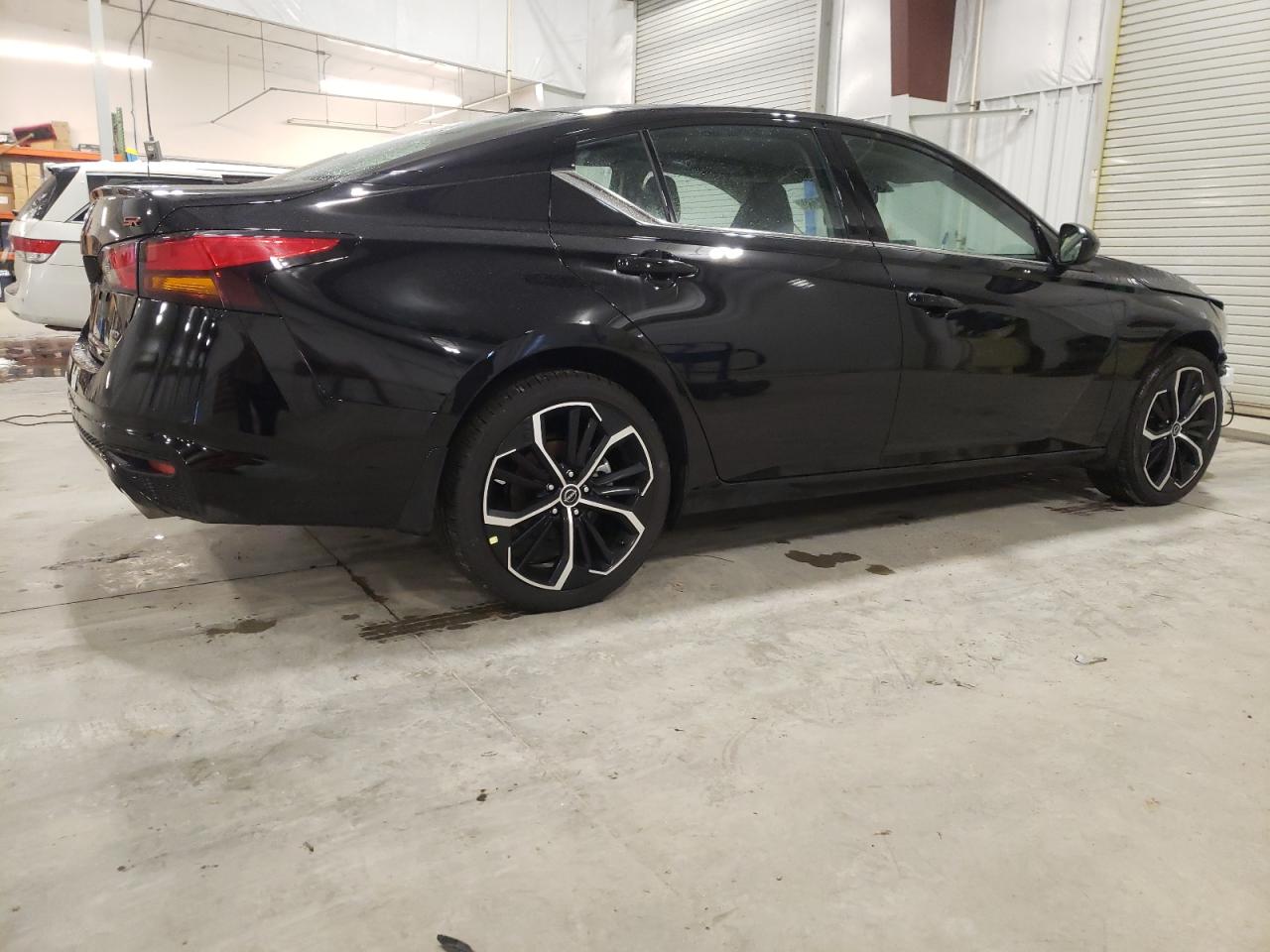 Image 3 of 2024 NISSAN ALTIMA SR 2024 with VIN 1N4BL4CW1RN328072