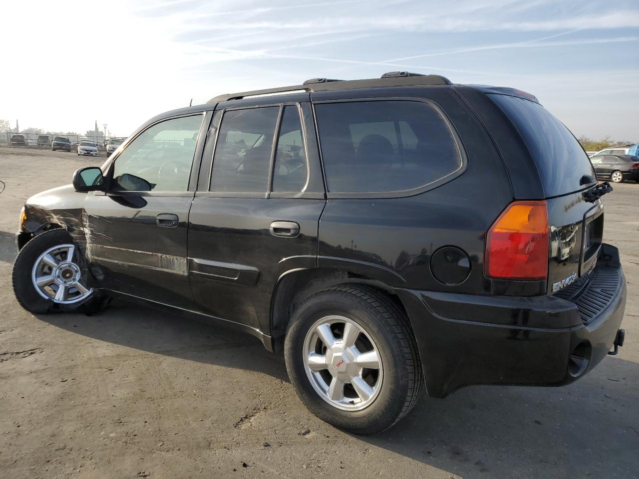 Изображение 2 2005 GMC ENVOY  2005 с VIN 1GKDS13S352281712