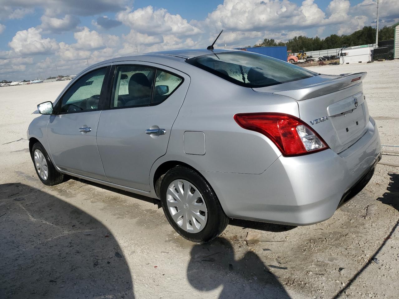 Image 2 of 2019 NISSAN VERSA S 2019 with VIN 3N1CN7AP0KL877910