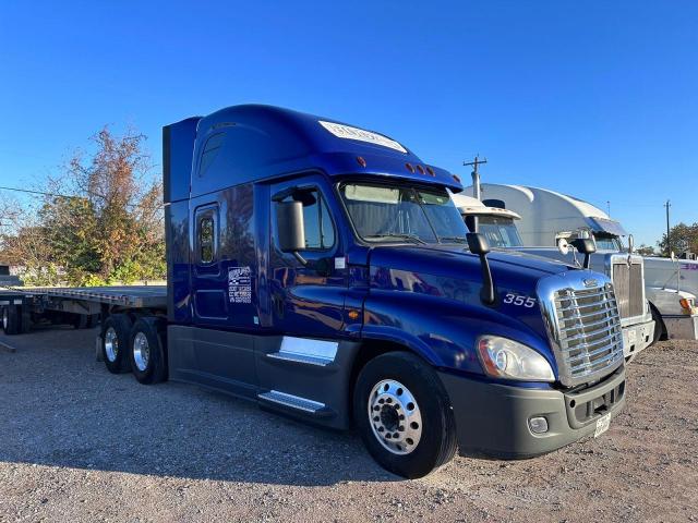 Изображение 1 2016 FREIGHTLINER CASCADIA 125  2016 с VIN 3AKJGLBG3GSGY6555