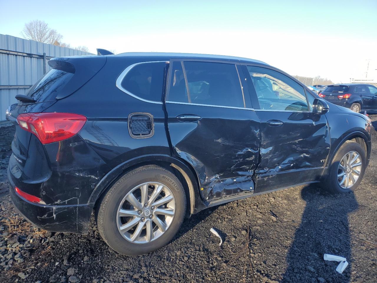 Obraz 3 z 2020 BUICK ENVISION ESSENCE 2020 z VIN LRBFXCSA2LD031064
