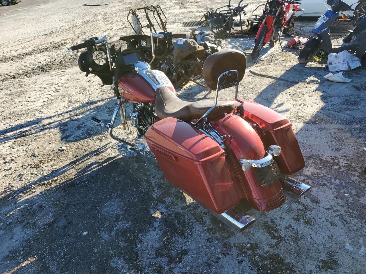 Изображение 3 2018 HARLEY-DAVIDSON FLHX STREET GLIDE 2018 с VIN 1HD1KBC14JB671402