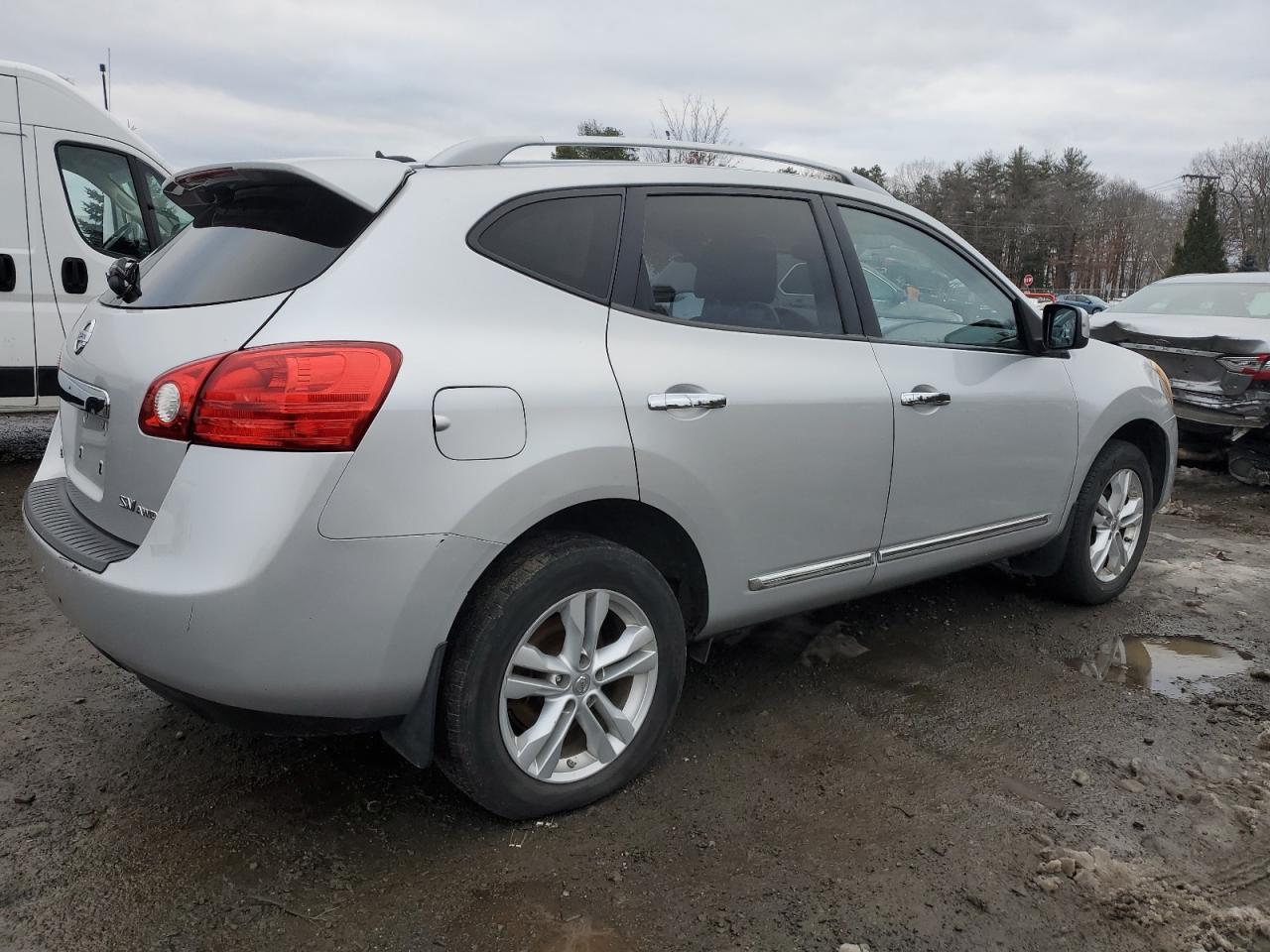 Image 3 of 2012 NISSAN ROGUE S 2012 with VIN JN8AS5MV9CW369785