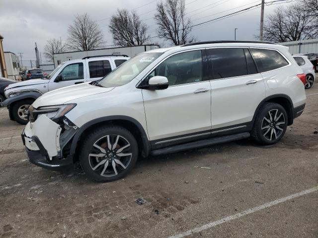 Image 1 of 2019 HONDA PILOT TOURING 2019 with VIN 5FNYF6H91KB043838