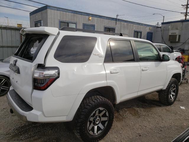 Obraz 3 z 2019 TOYOTA 4RUNNER SR5 2019 z VIN JTEBU5JR0K5691894