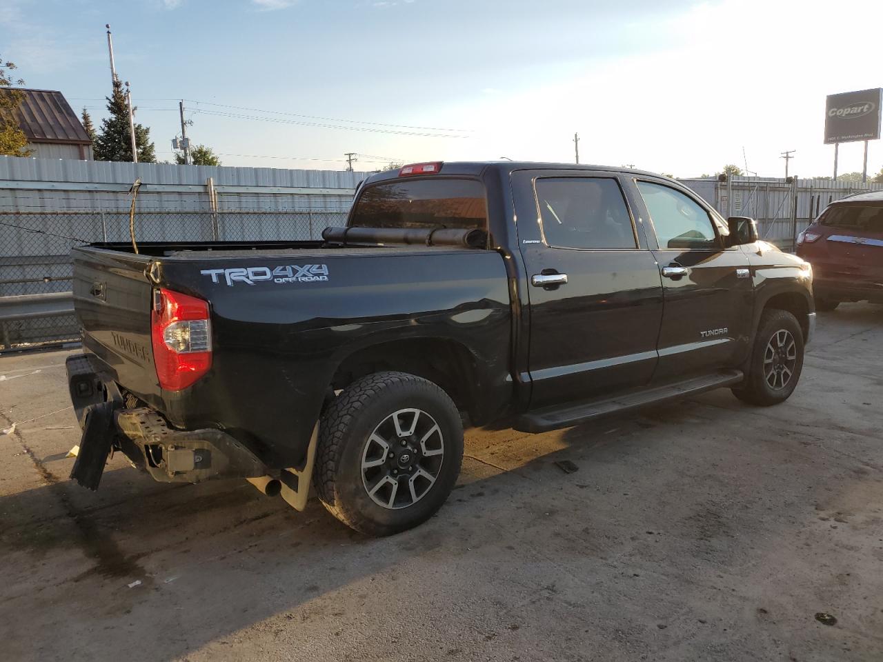 Image 3 of 2014 TOYOTA TUNDRA CREWMAX LIMITED 2014 with VIN 5TFHW5F17EX375641