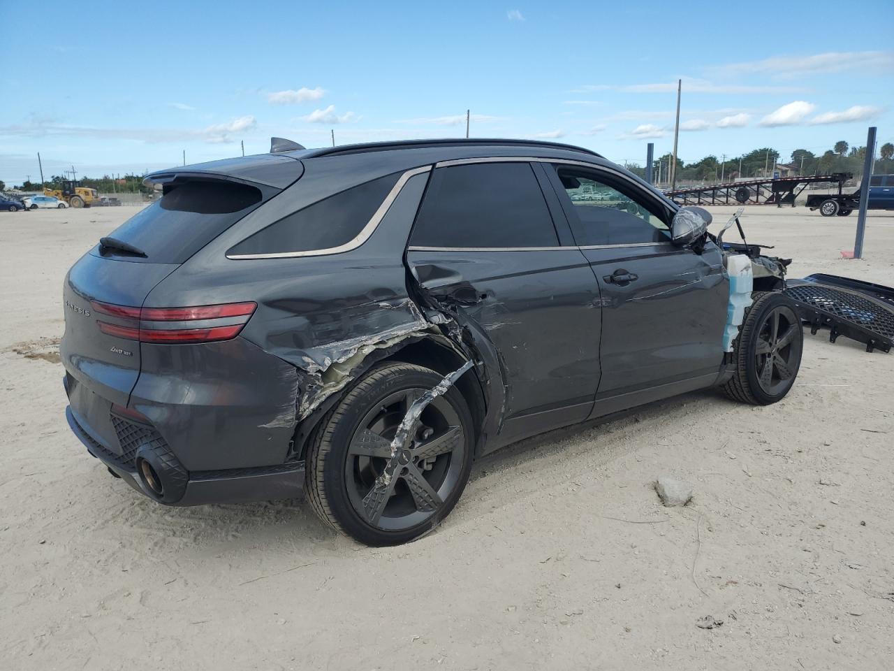 Image 3 of 2022 GENESIS GV70 BASE 2022 with VIN KMUMCDTC3NU010993