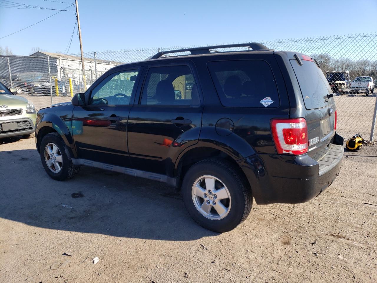 Image 2 of 2012 FORD ESCAPE XLT 2012 with VIN 1FMCU9D79CKA02864