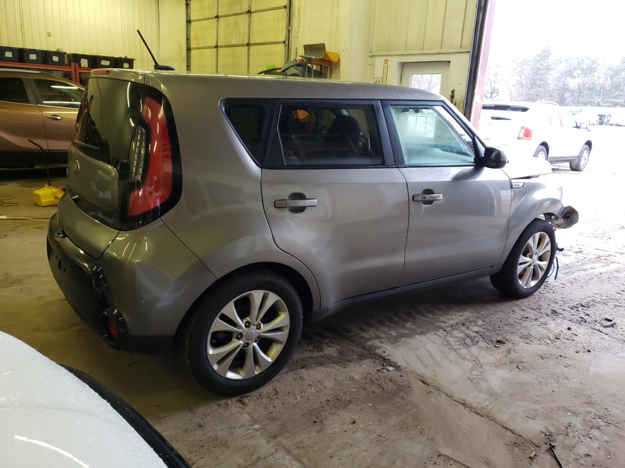Image 3 of 2016 KIA SOUL + 2016 with VIN KNDJP3A53G7280252