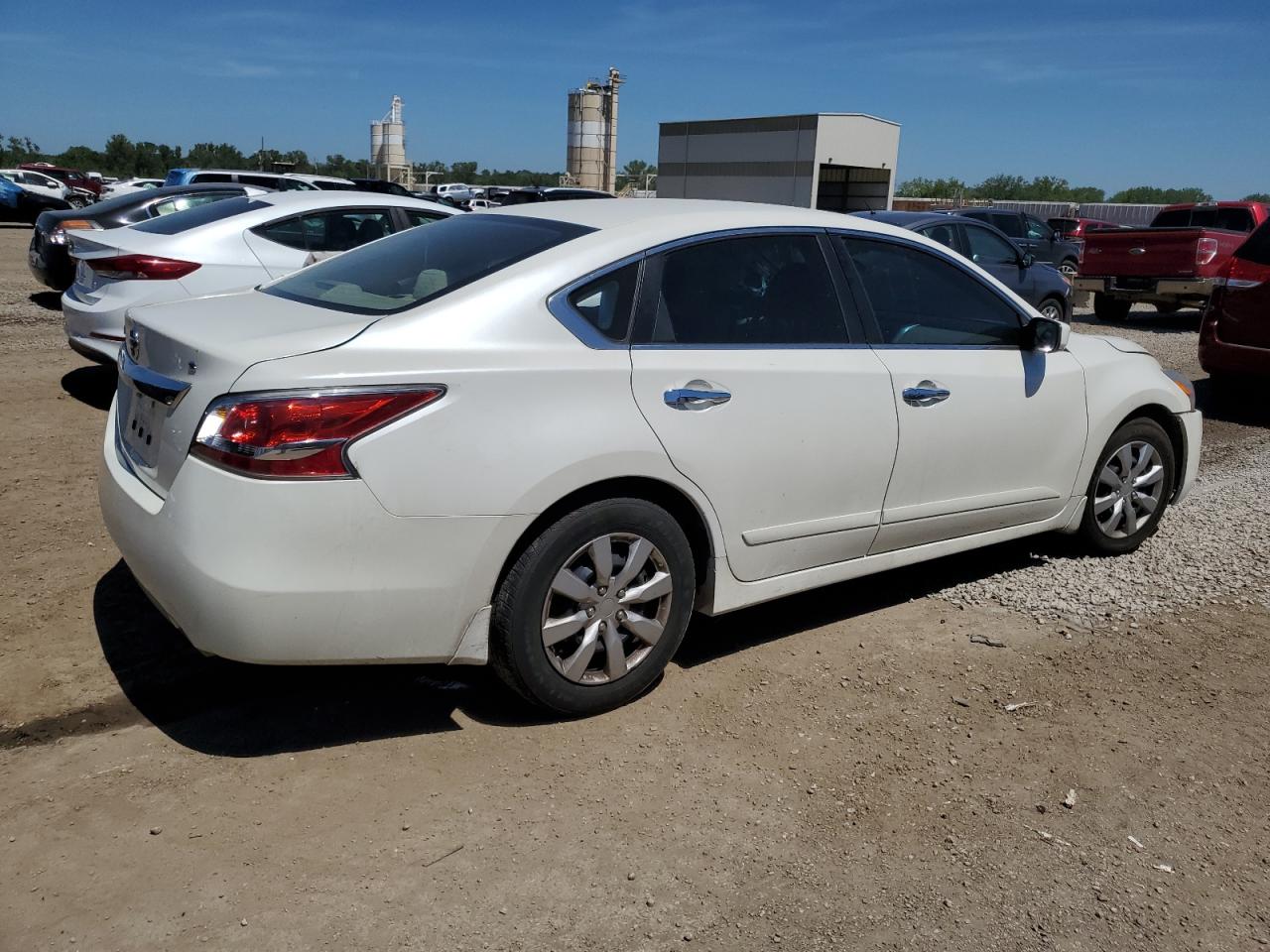 Image 3 of 2015 NISSAN ALTIMA 2.5 2015 with VIN 1N4AL3AP0FC195345