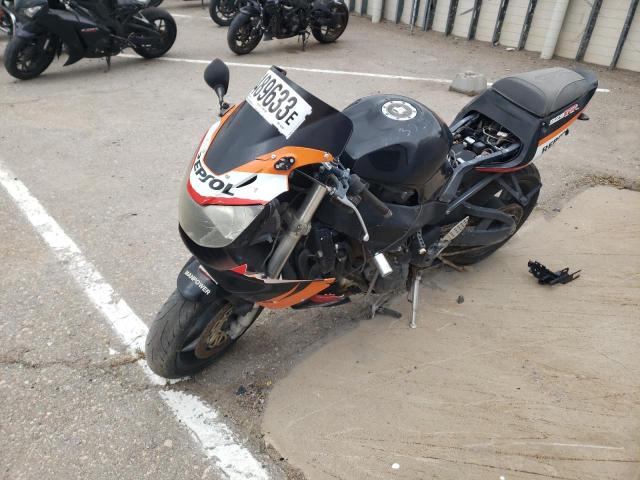 Obraz 2 z 2001 HONDA CBR900 RR 2001 z VIN JH2SC44051M102767